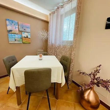 La Maison De Daniela Apartment *